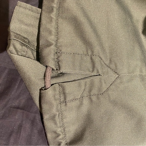 Only army green utility jacket - Picture 3 of 8